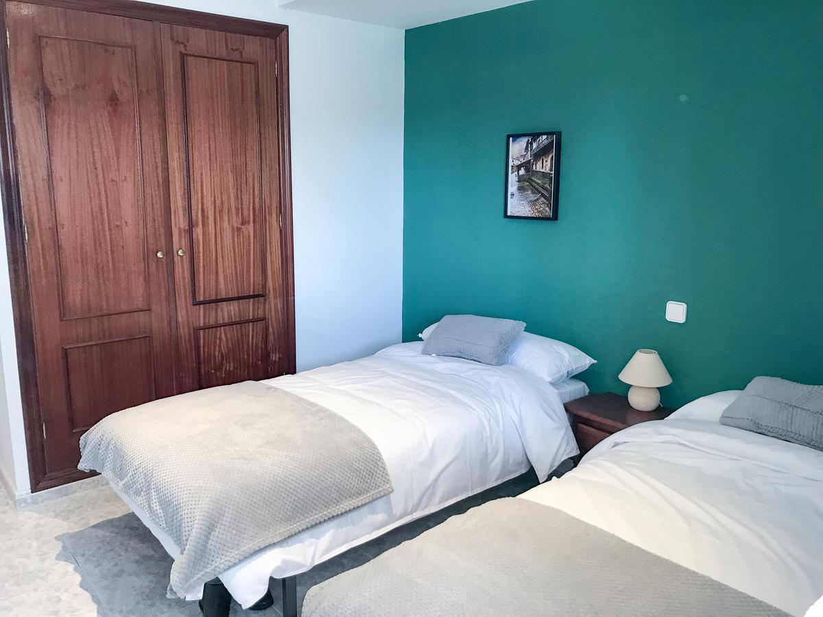 Hostel El Pico De Santillana